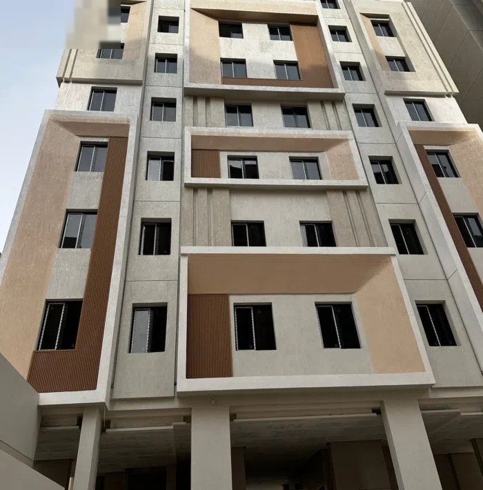 دور كامل تجاري للايجار في الرقعي