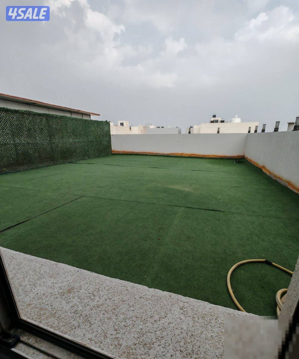 Floor in Mubarek Al-Kabeer