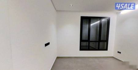 Apartment in Rumaithiya