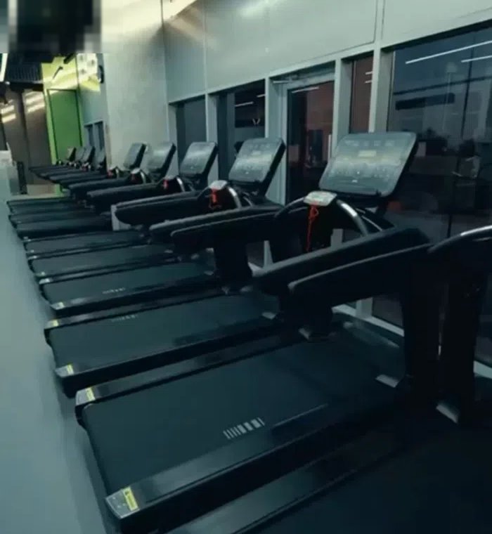 للبيع نادي رياضي نسائي للبيع – موقع حيوي داخل مجمع مميز Women's gym for sale – prime location within