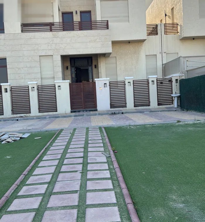 400 m2 Studio Villa for Rent in Mubarak Al-Kabeer Fnaitess