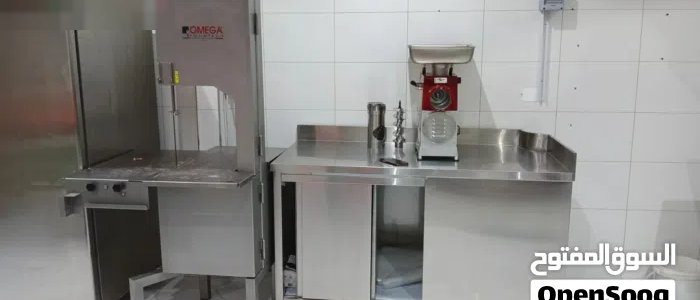 محل لحوم. مجهز. ديكورات. ومعدات.  3. ادوار.    واسنسير. داخلي.