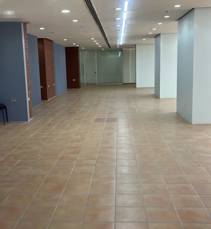 Building for rent in shuikh free zone