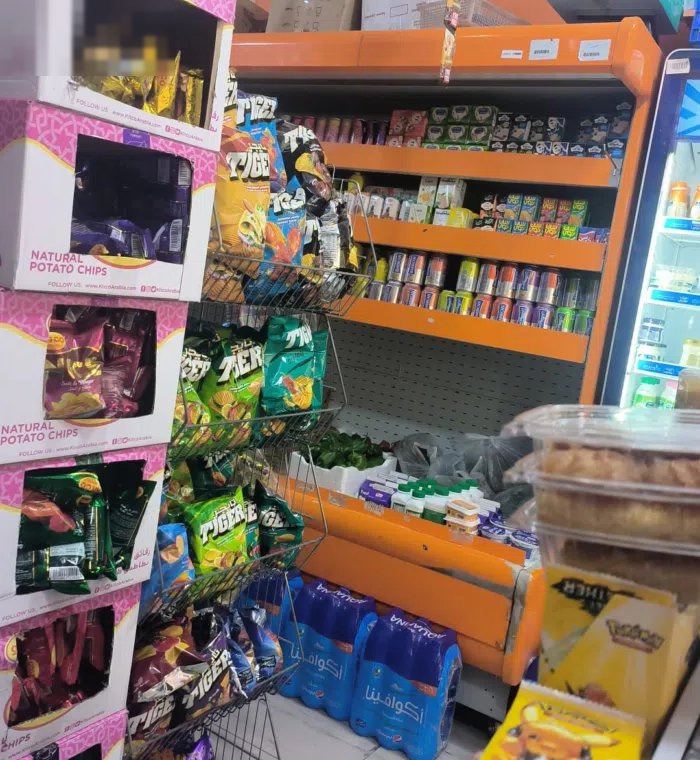 للبيع بقالة  لعدم تفرغ لها