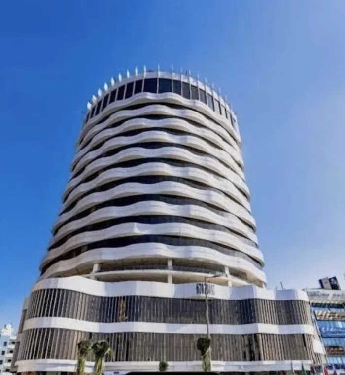 400 m2 More than 6 bedrooms Townhouse for Sale in Farwaniya Abraq Khaitan